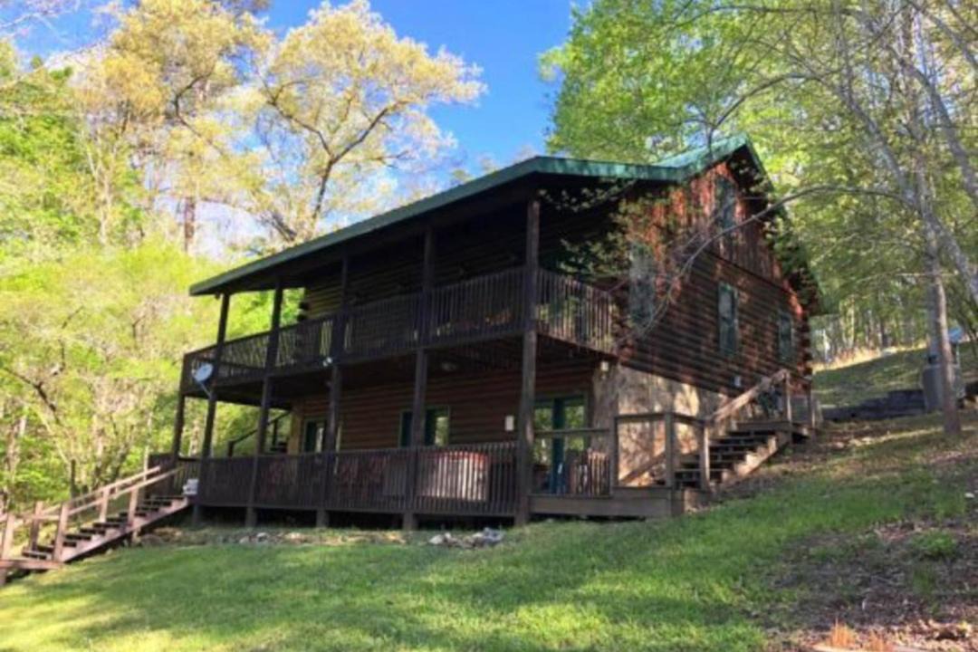 Photo of Buildings in McCaysville