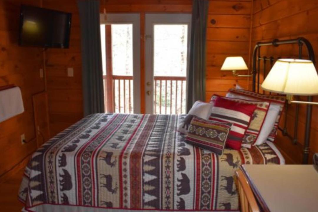 Photo of Bedroom in McCaysville