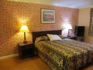 Photo of Bedroom in Westlake
