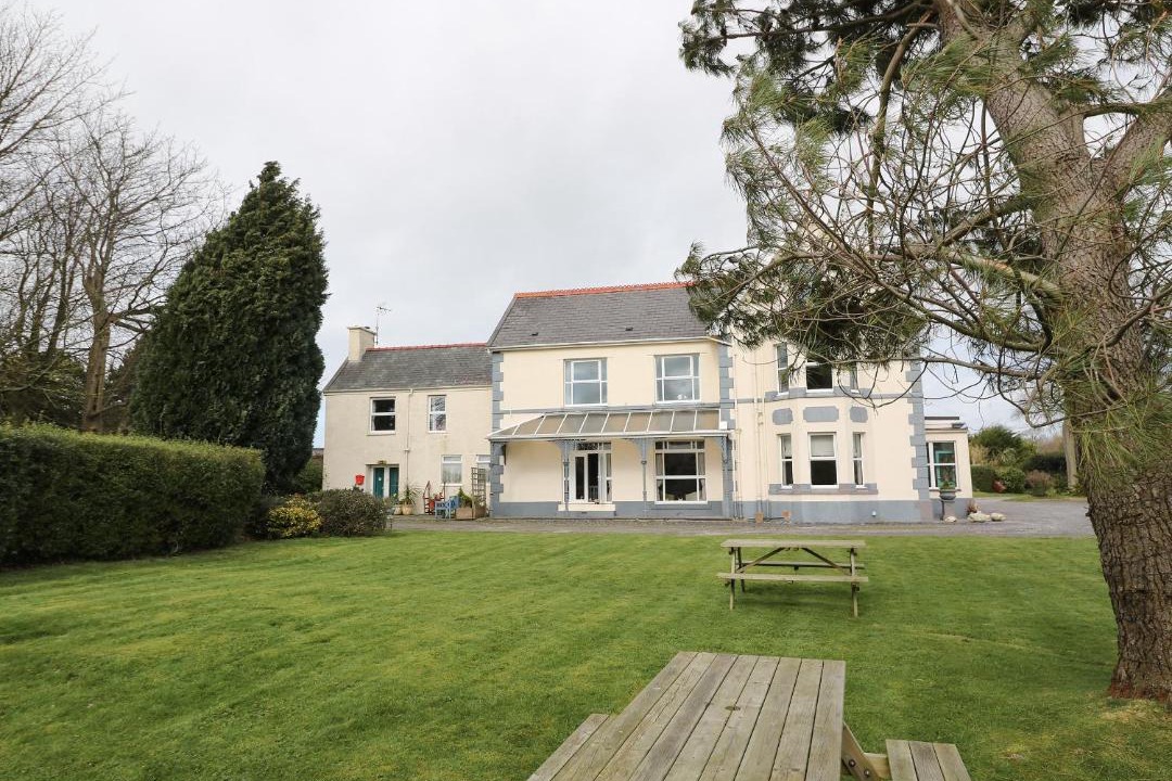 Photo of Others in Bont Newydd