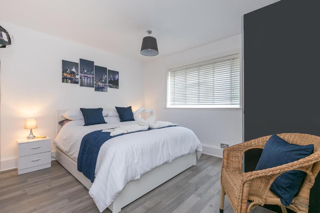 Photo of Bedroom in Broad Green