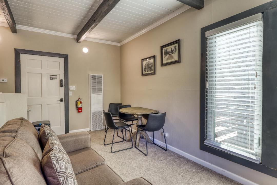 Photo of Livingroom in Tahoe Village