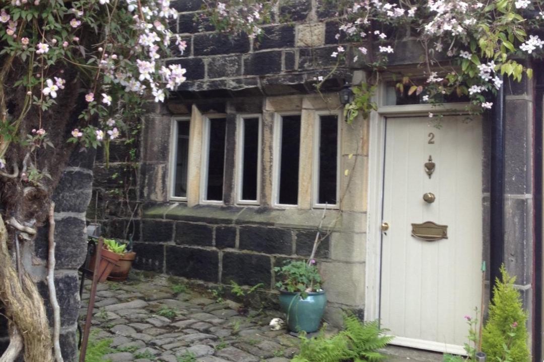 Photo of Buildings in Heptonstall