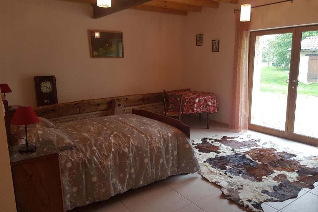 Photo of Others in Saint-Trivier-sur-Moignans