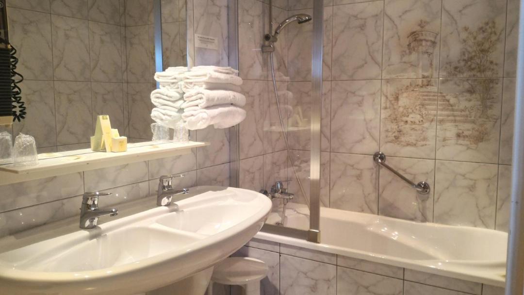 Photo of Bathroom in Montigny-le-Roi
