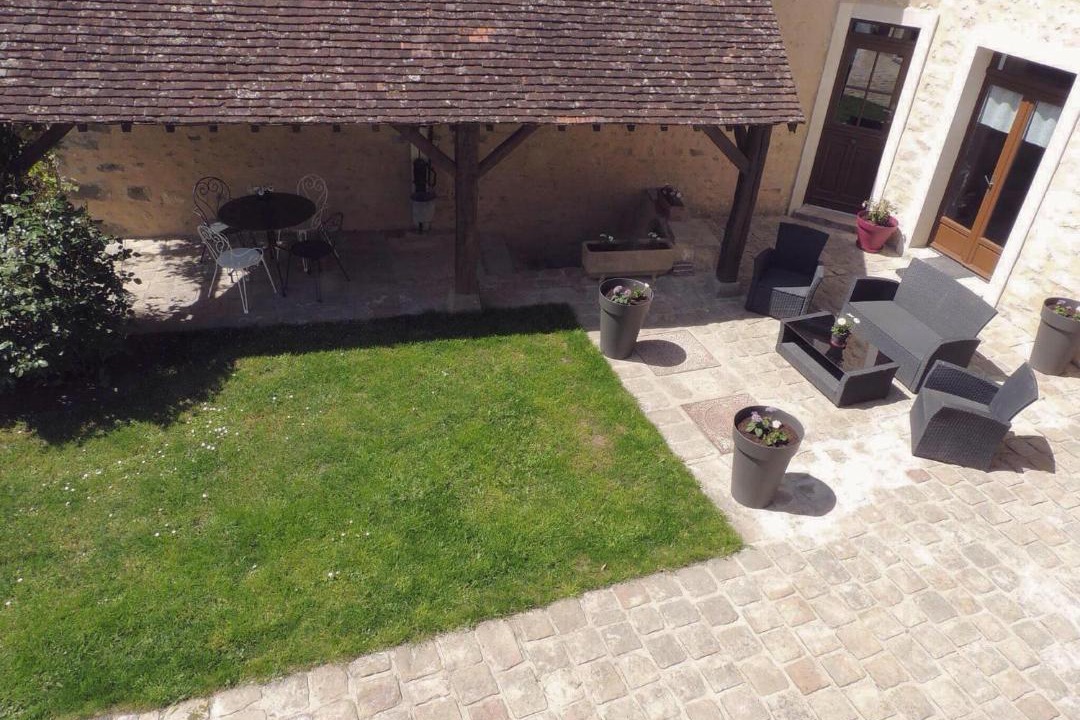 Photo of Others in Ury