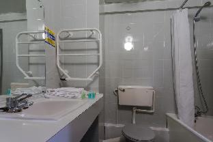 Photo of Bathroom in Folkestone