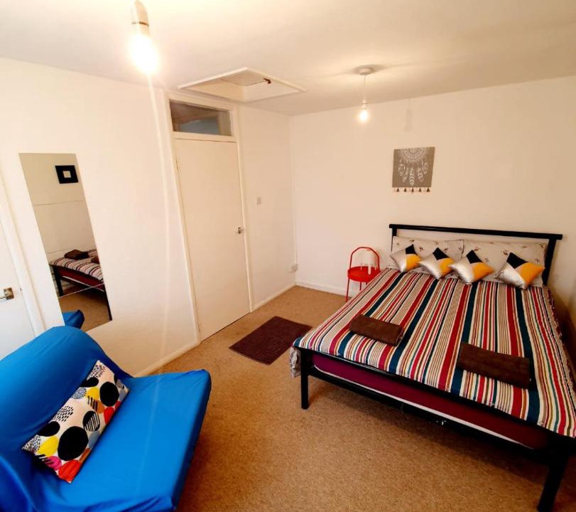 Photo of Others in Rayleigh