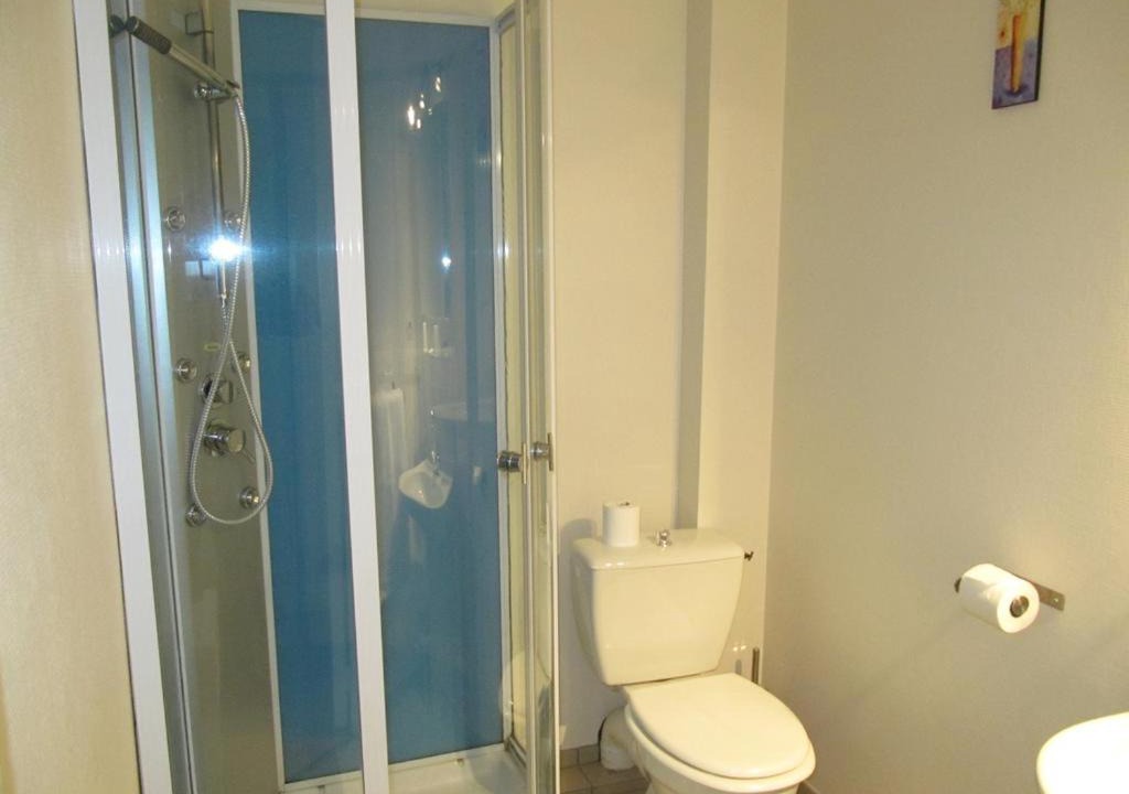 Photo of Others in Avallon