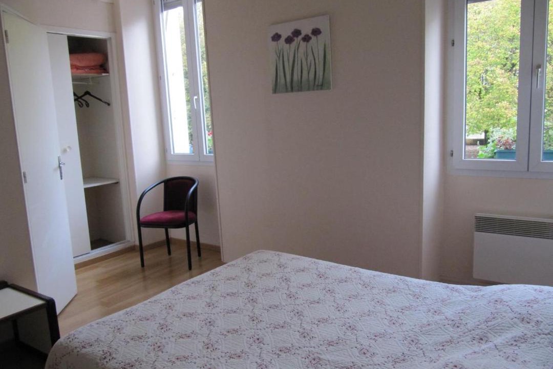 Photo of Others in Avallon