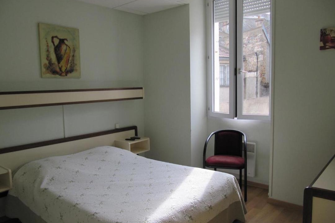 Photo of Others in Avallon