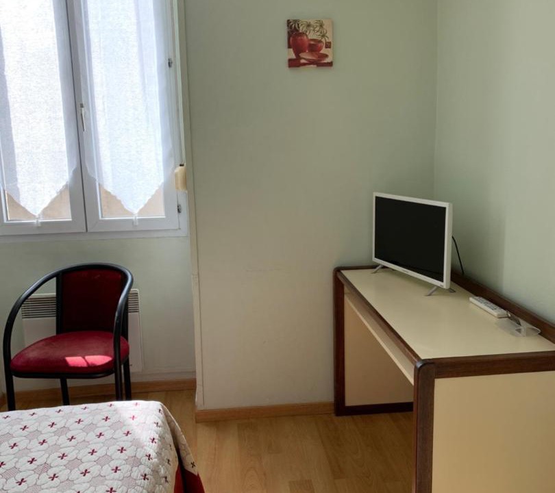 Photo of Others in Avallon