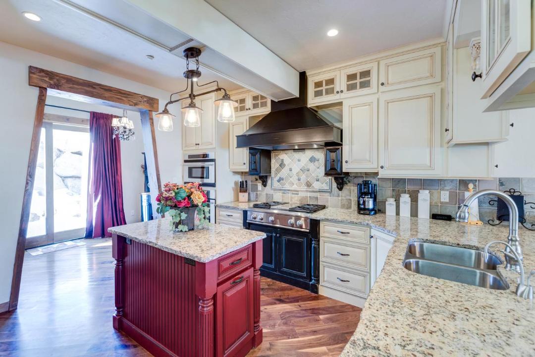 Photo of Kitchen in Bear Crossing