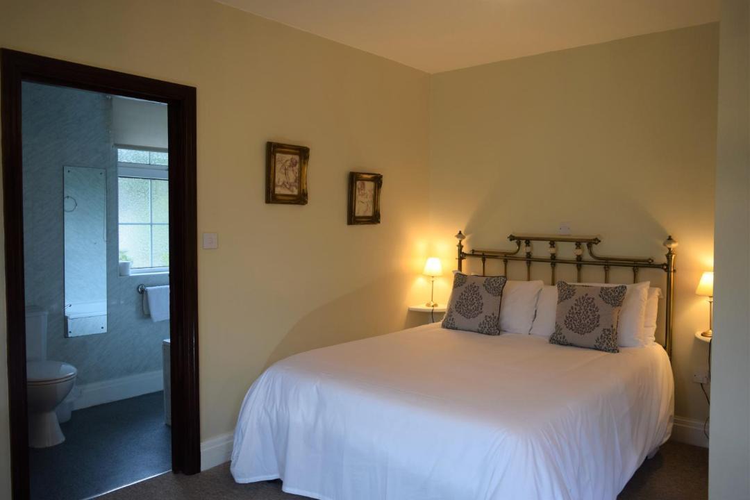 Photo of Others in Tintern