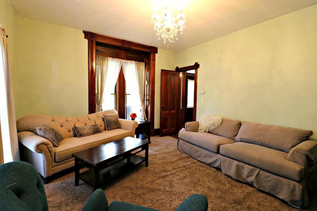 Photo of Livingroom in Ellicottville