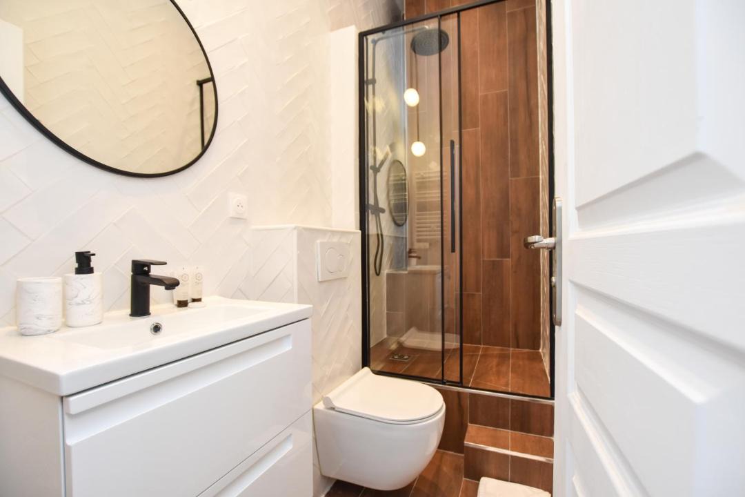 Photo of Bathroom in 12th Arrondissement