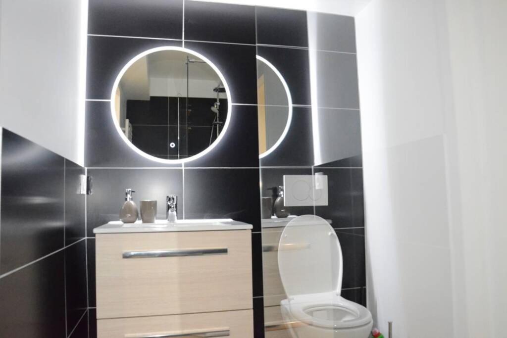 Photo of Bathroom in Saint-Martin-du-Littoral