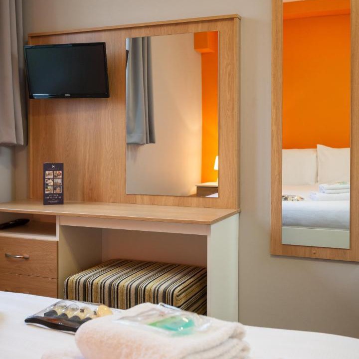 Photo of Others in Honley