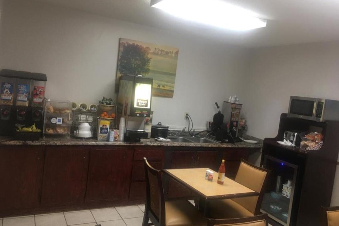 Photo of Others in Hawkinsville