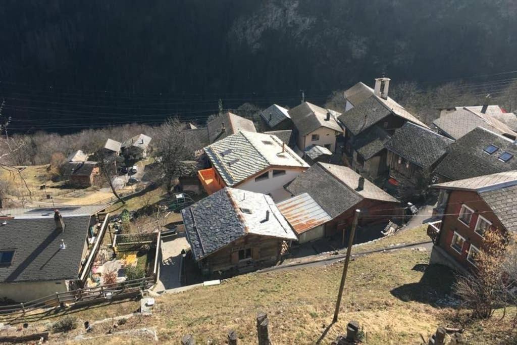 Photo of Buildings in Le Tretien