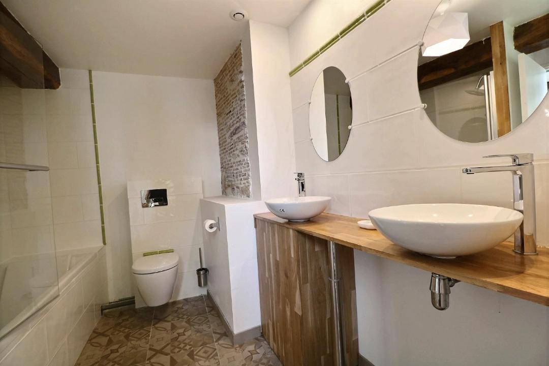 Photo of Others in Chavagne