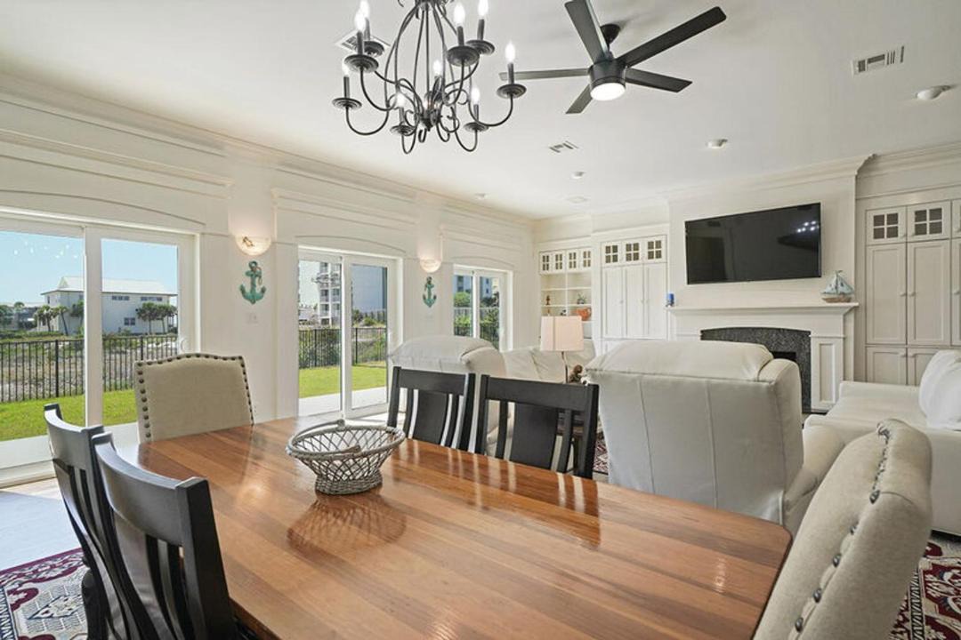 Photo of Livingroom in Gulf Pines