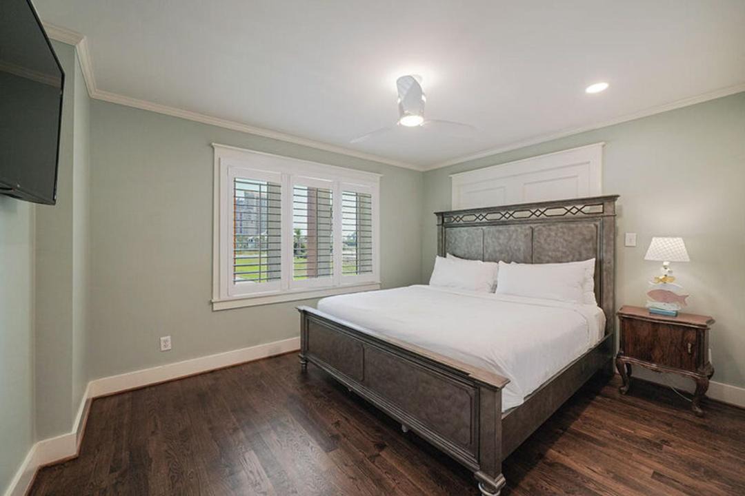 Photo of Bedroom in Gulf Pines