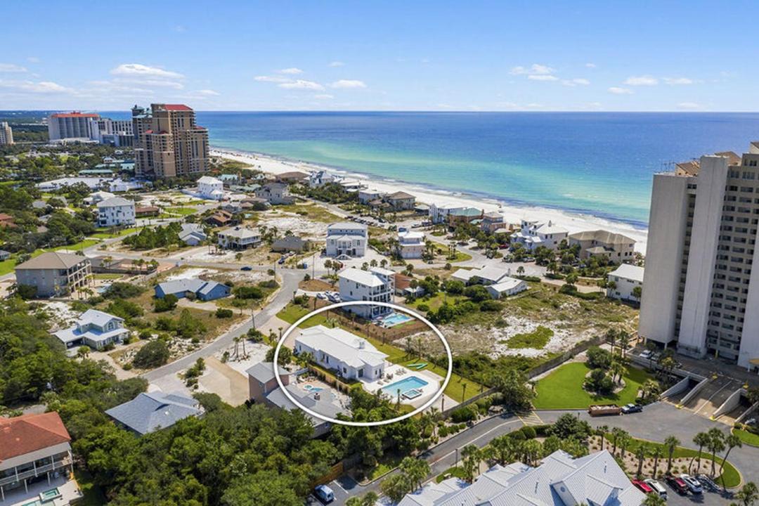 Photo of Outdoor in Gulf Pines