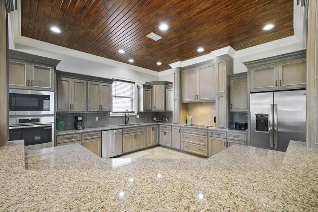 Photo of Others in Crystal Beach