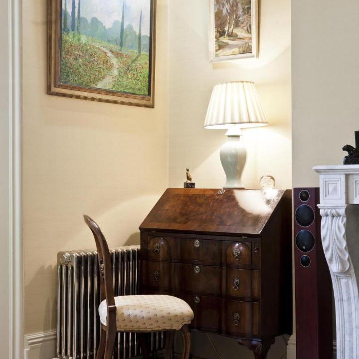 Photo of Others in South Kensington