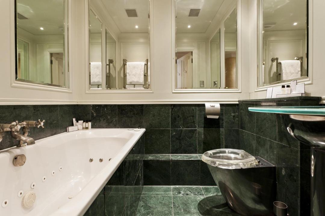 Photo of Bathroom in South Kensington