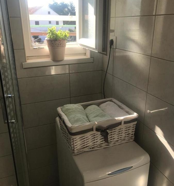 Photo of Bathroom in Cove Makarac (Milna)