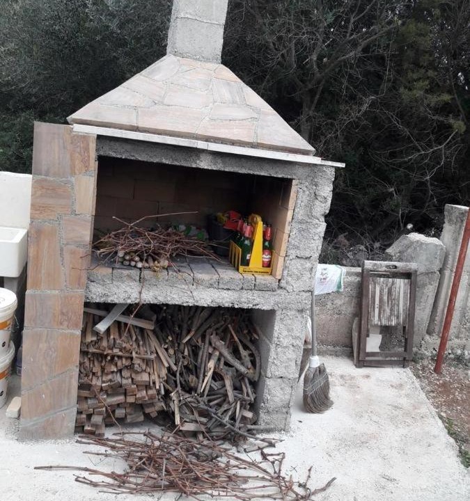 Photo of Others in Cove Makarac (Milna)