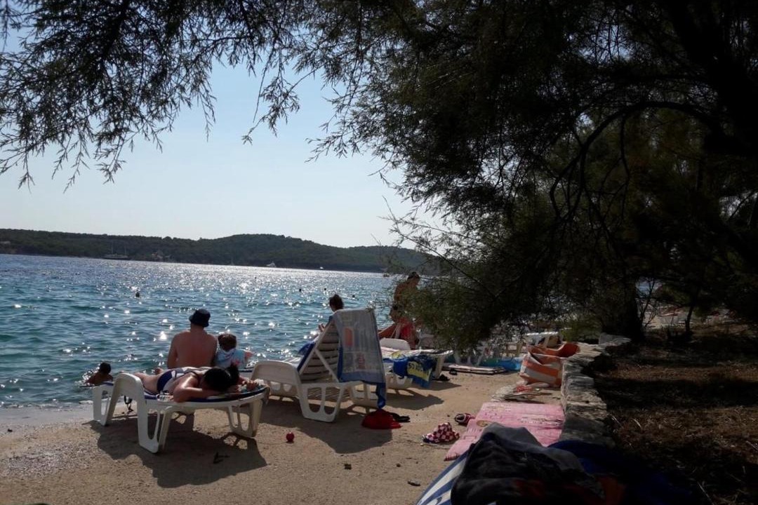 Photo of Others in Cove Makarac (Milna)