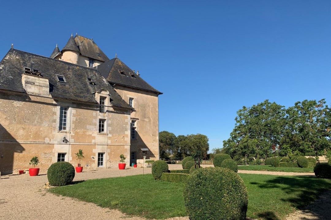 Photo of Buildings in Avanton