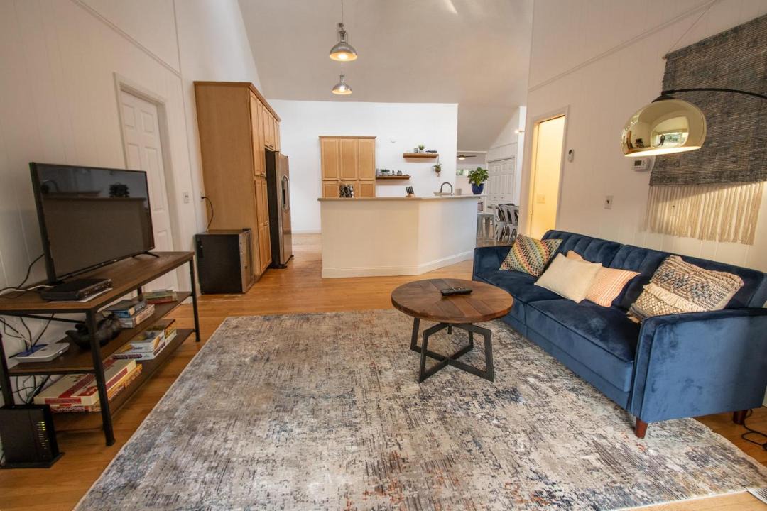 Photo of Livingroom in Saint Helena Island