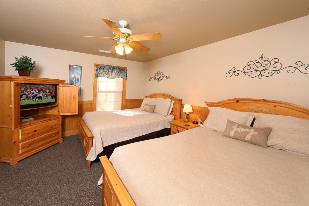 Photo of Bedroom in Pigeon Forge