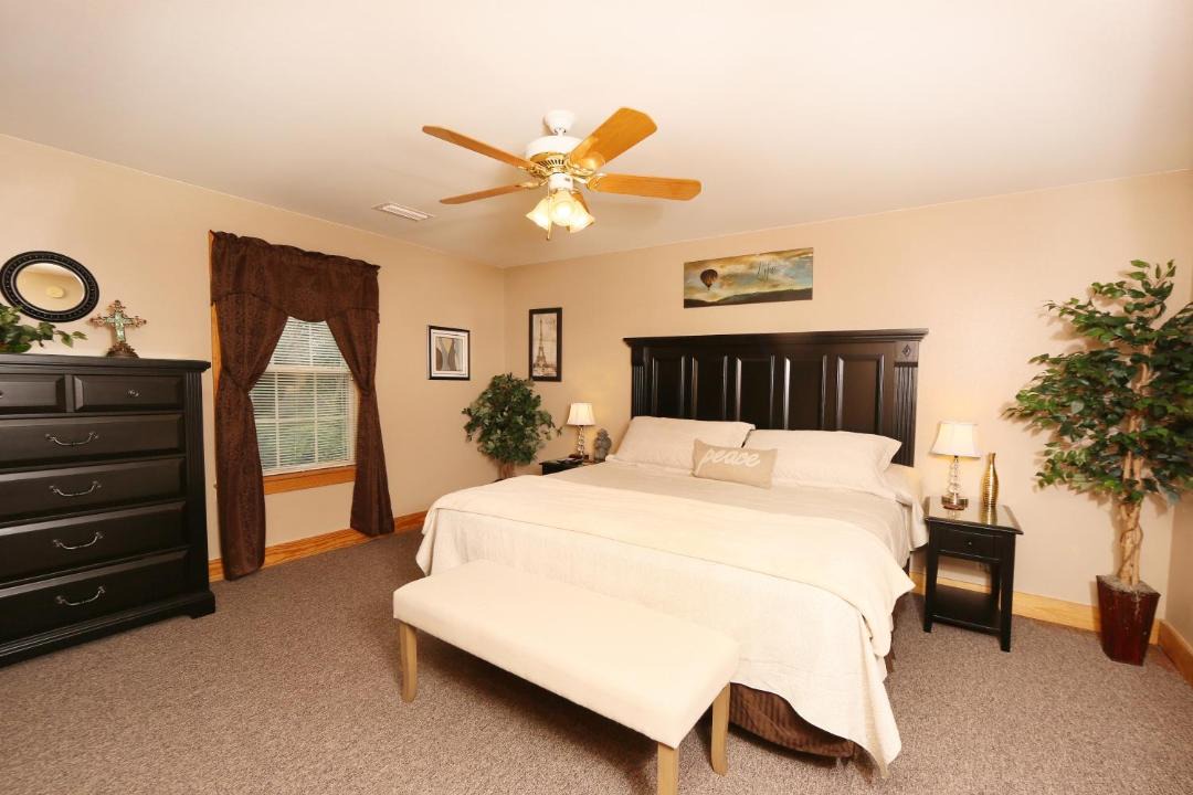 Photo of Bedroom in Pigeon Forge