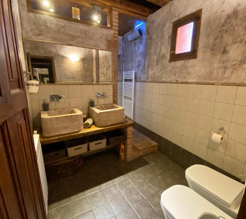 Photo of Bathroom in Gea de Albarracin
