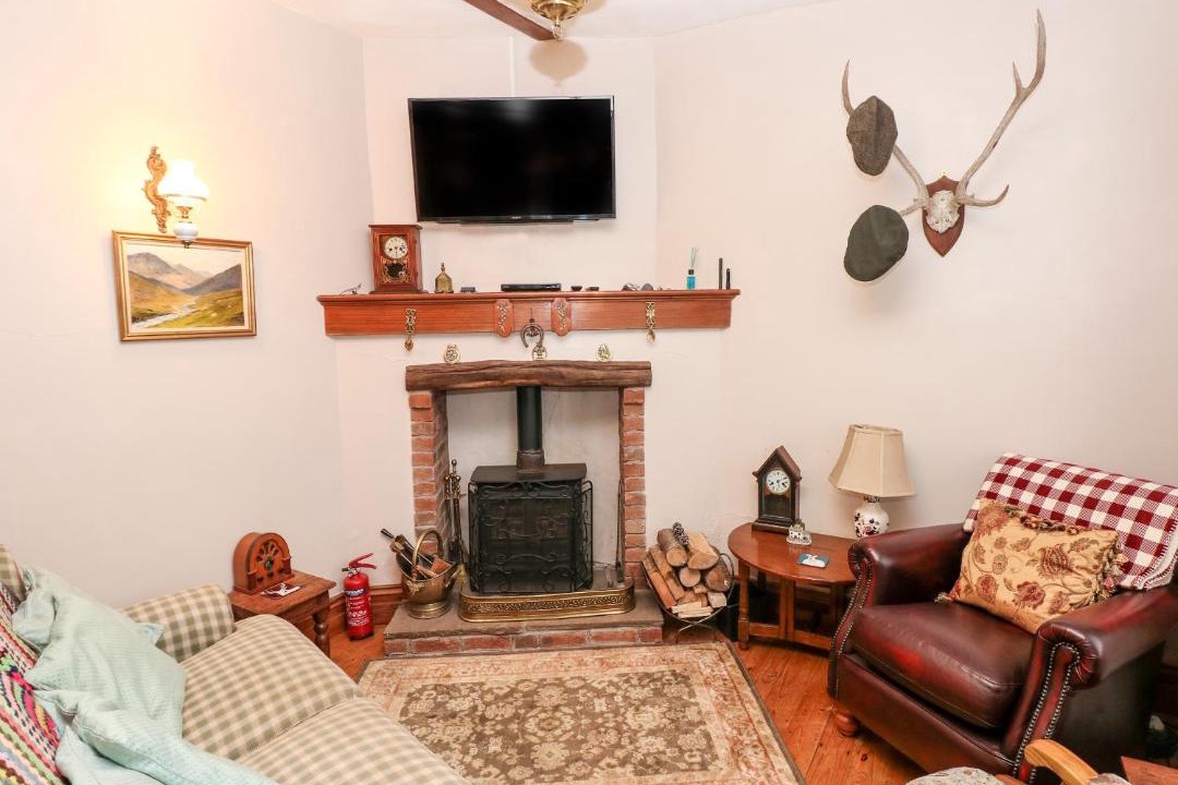 Photo of Livingroom in Margam