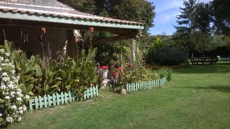 Photo of Buildings in Jau-Dignac-et-Loirac