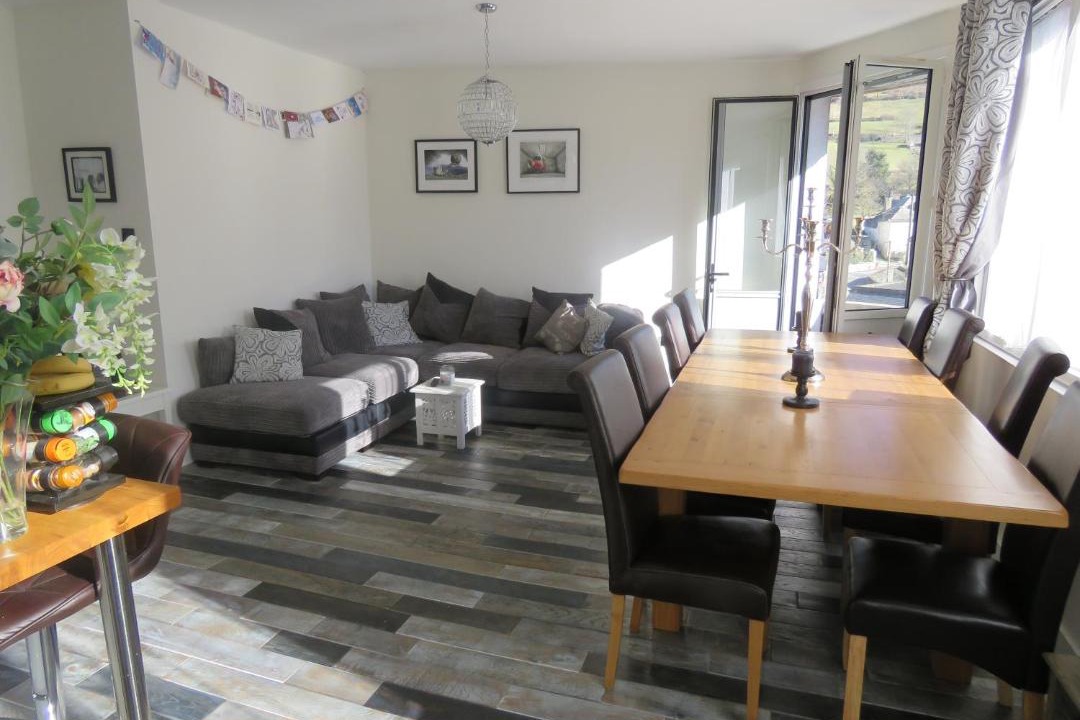 Photo of Others in Sarrancolin