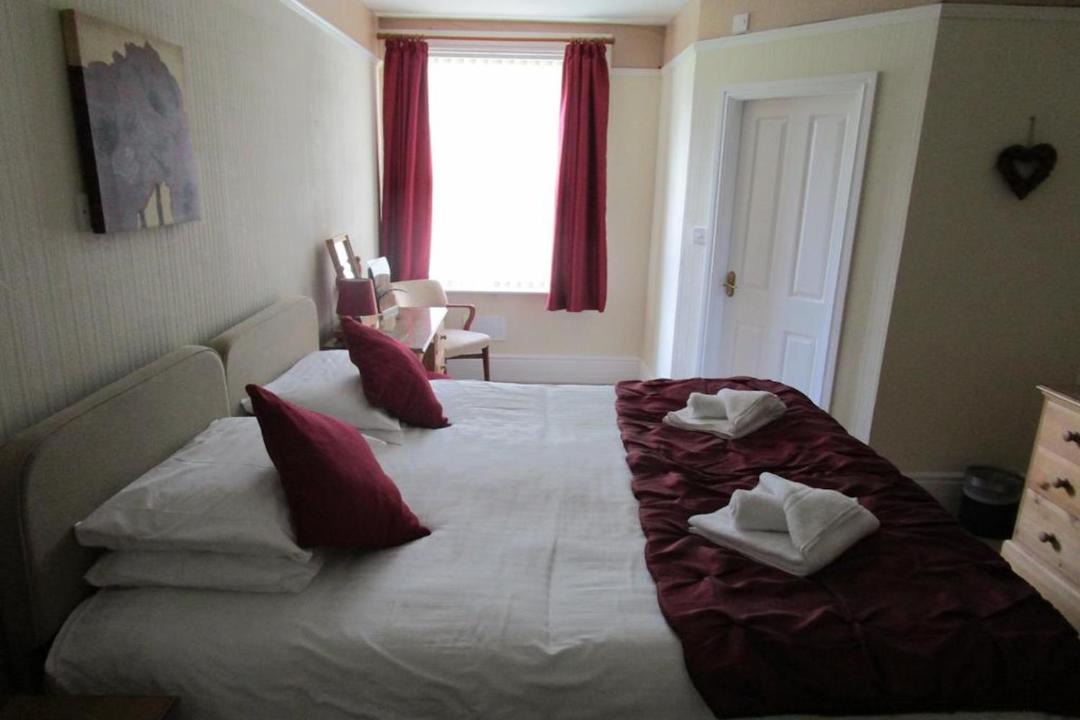 Photo of Others in Alsop en le Dale