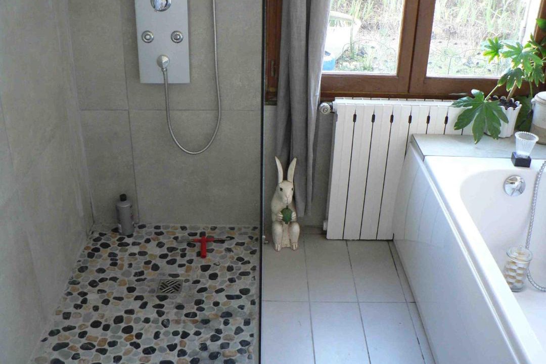 Photo of Bathroom in Mers-les-Bains
