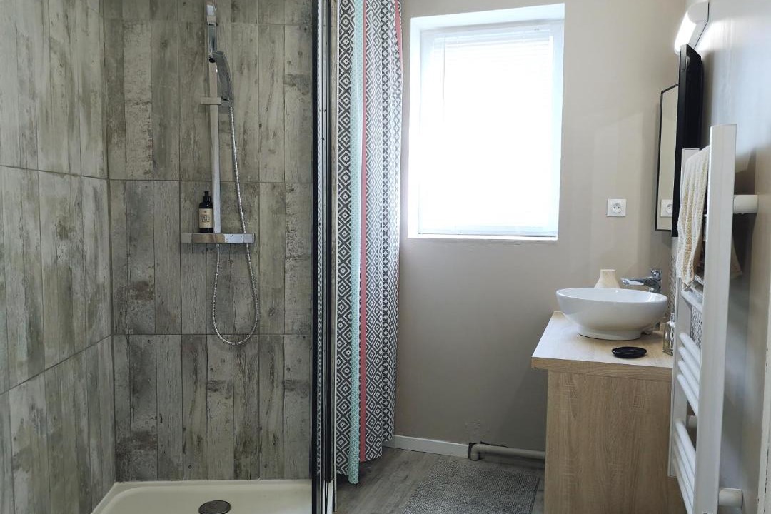 Photo of Bathroom in Ennetieres-en-Weppes