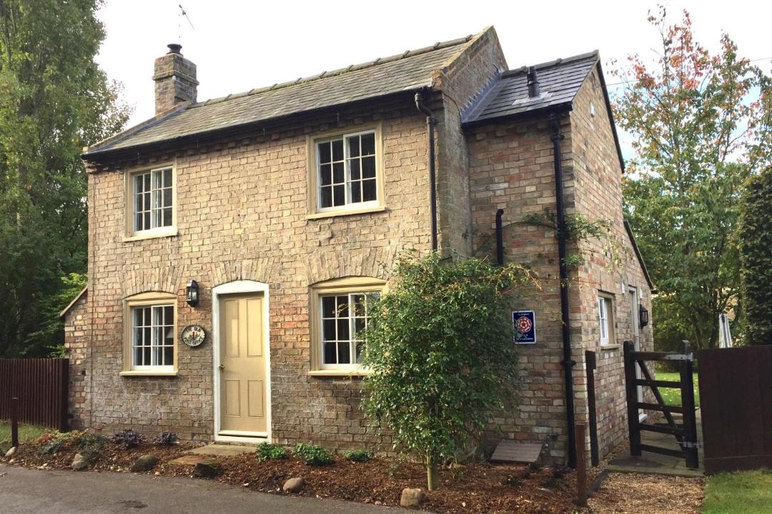 Photo of Buildings in Hilton