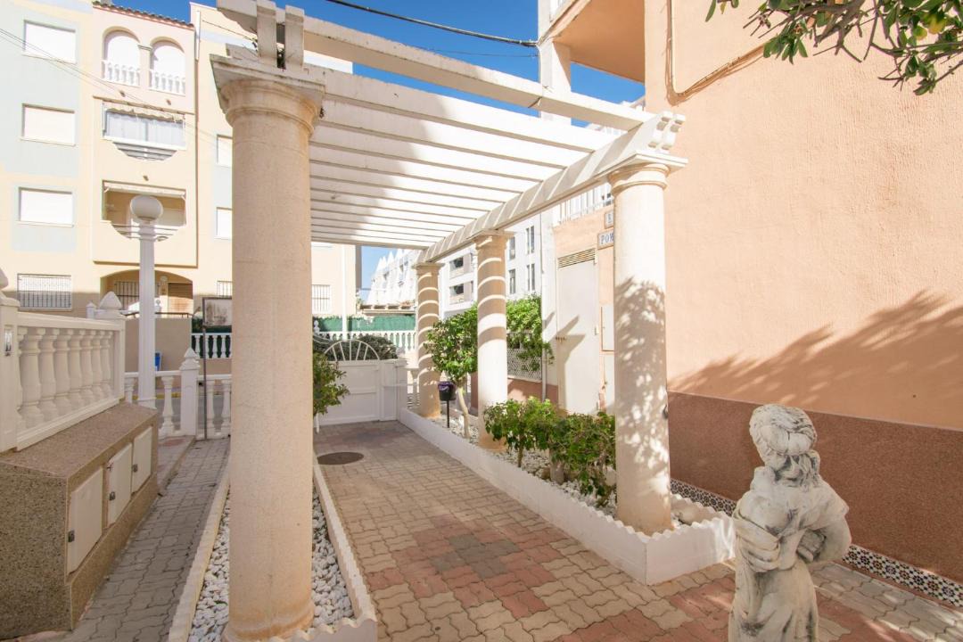 Photo of Patio Balcony in La Mata