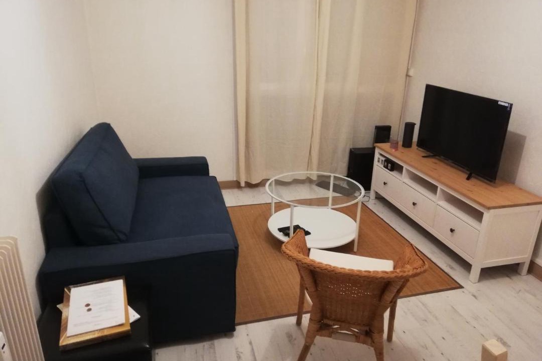 Photo of Livingroom in Montjuzet