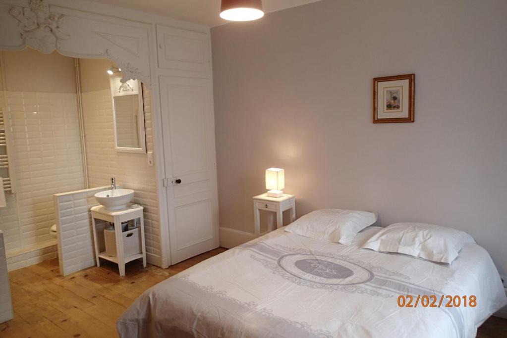 Photo of Bedroom in La Chapelle-sur-Furieuse