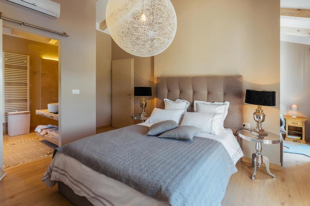 Photo of Bedroom in Baderna